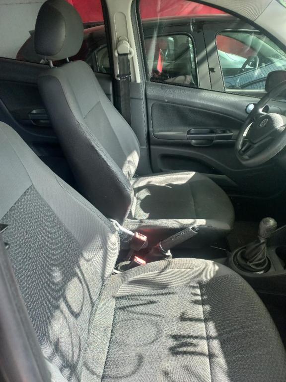 VOLKSWAGEN Gol - Foto