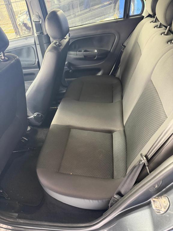 VOLKSWAGEN Gol - Foto