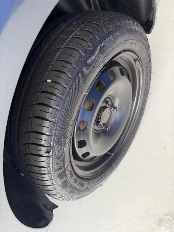VOLKSWAGEN Gol - Foto