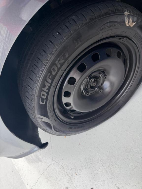 VOLKSWAGEN Gol - Foto