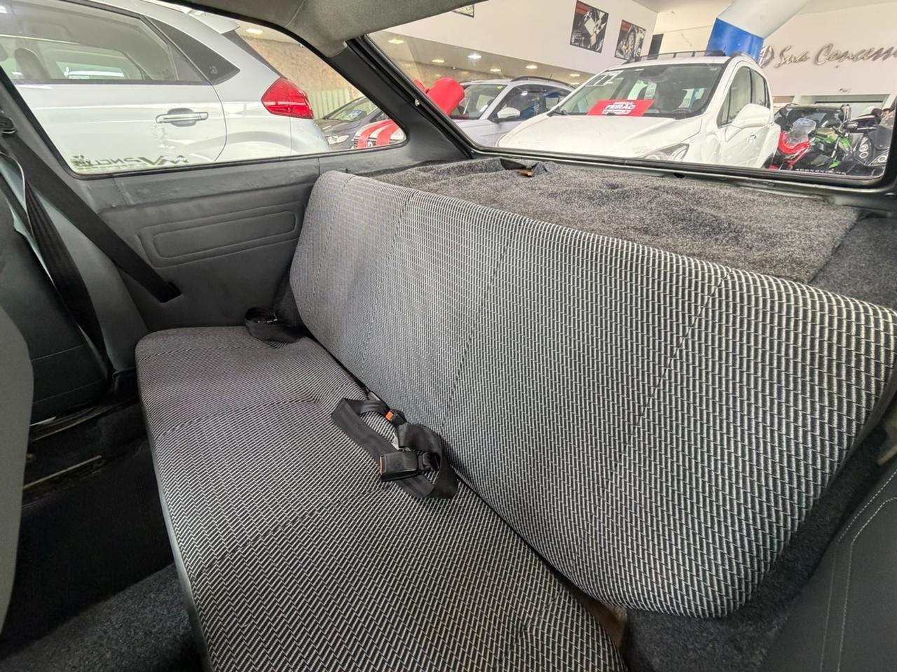 VOLKSWAGEN Gol - Foto