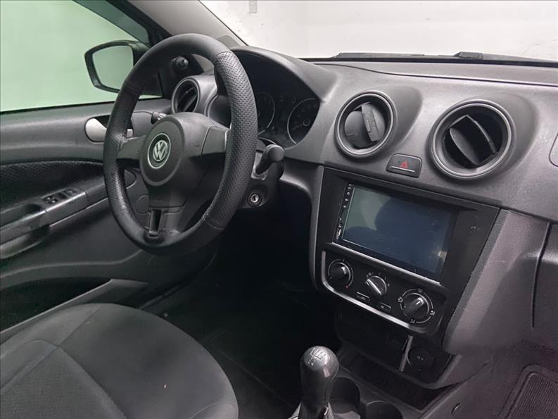 VOLKSWAGEN Gol - Foto