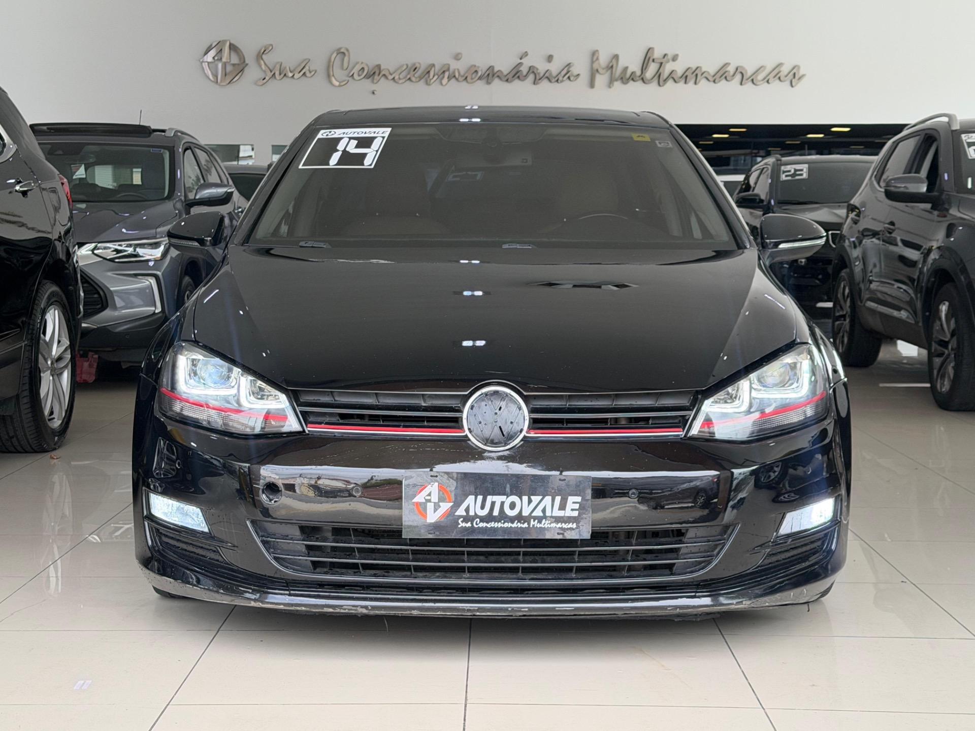 VOLKSWAGEN Golf - Foto