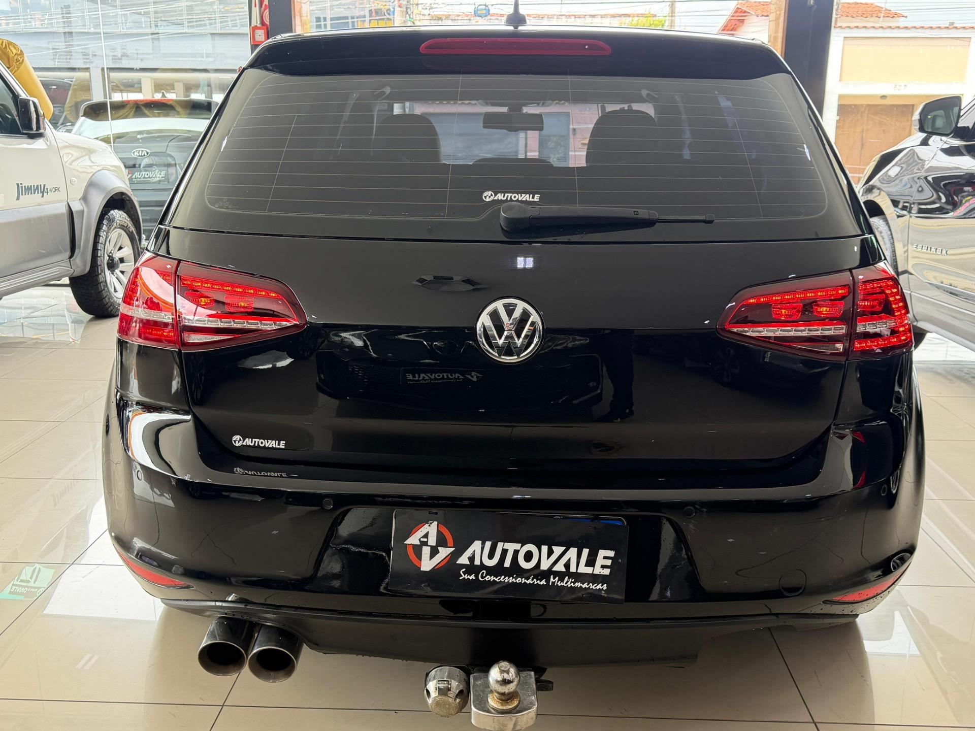 VOLKSWAGEN Golf - Foto