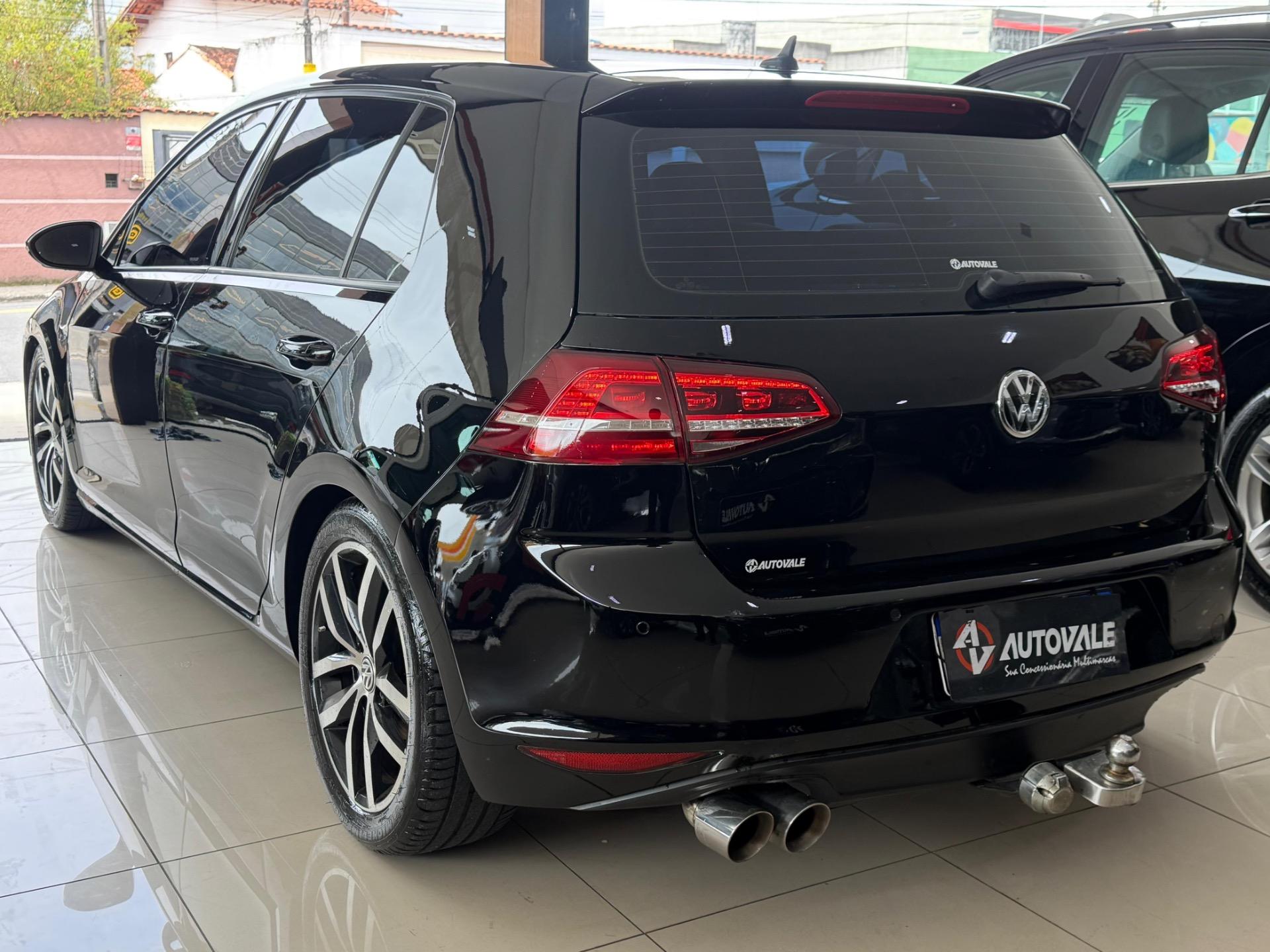 VOLKSWAGEN Golf - Foto