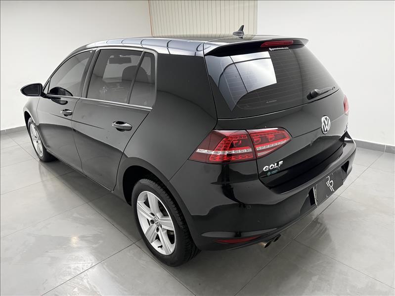 VOLKSWAGEN Golf - Foto