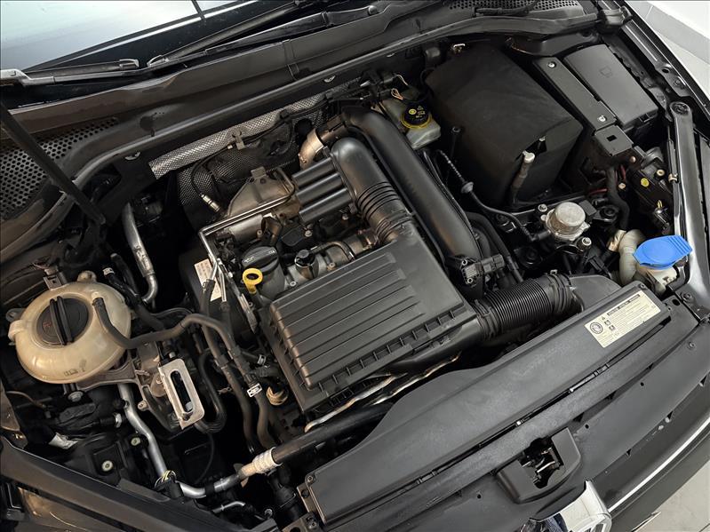VOLKSWAGEN Golf - Foto