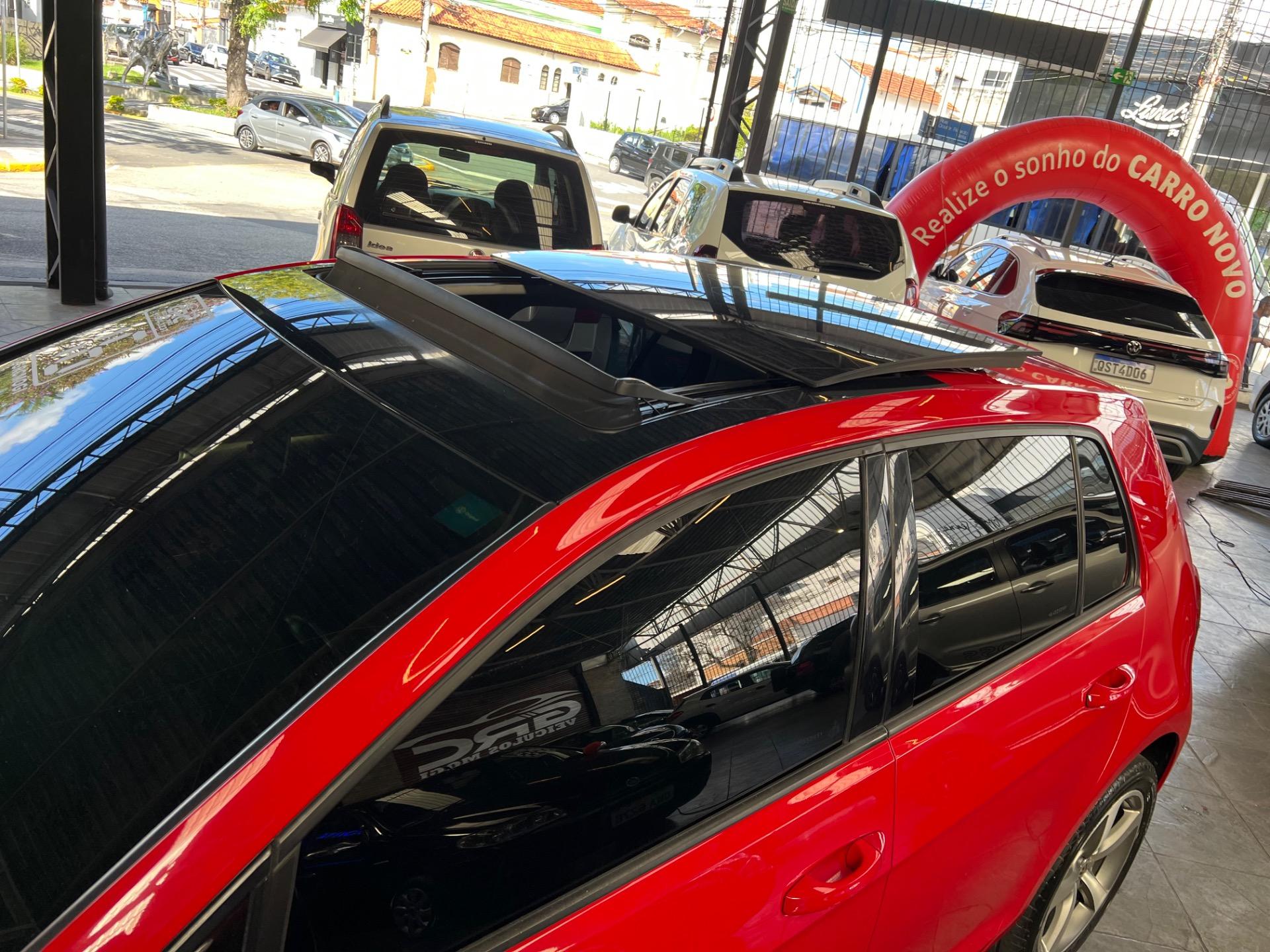 VOLKSWAGEN Golf - Foto