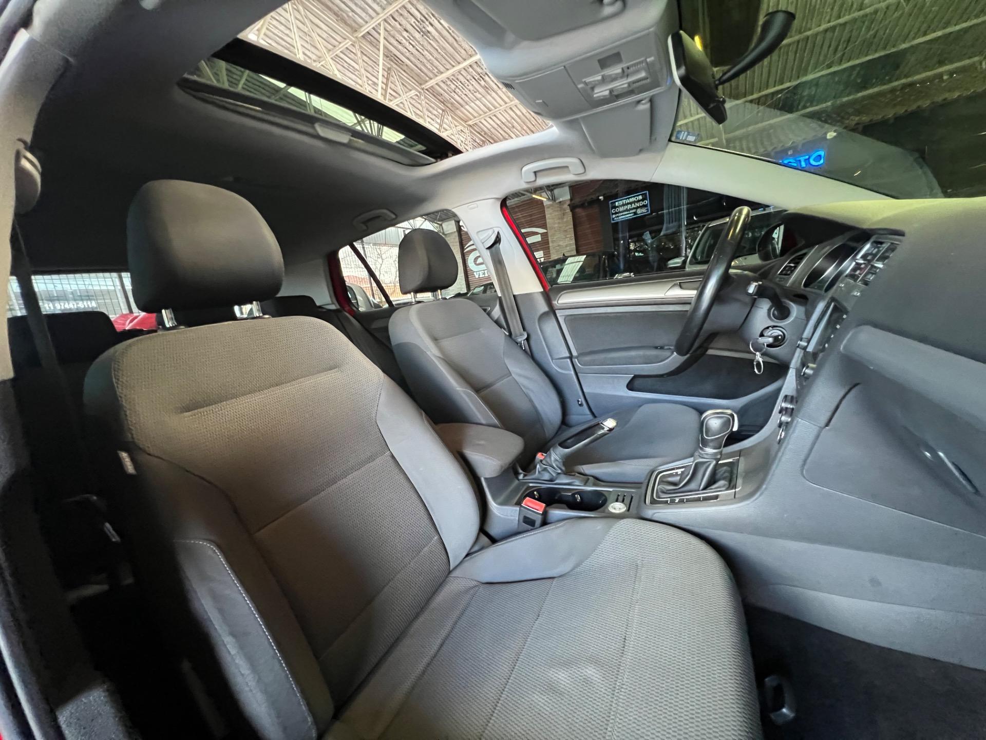 VOLKSWAGEN Golf - Foto