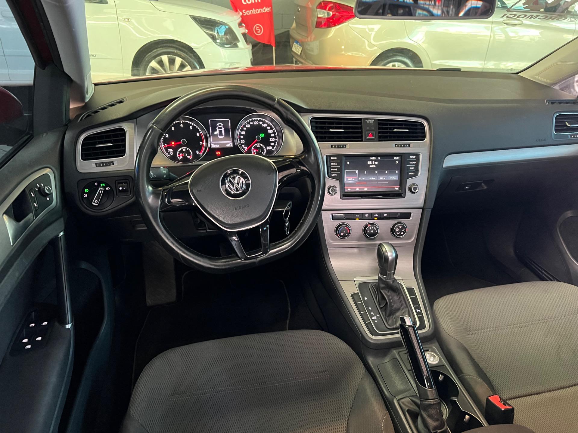 VOLKSWAGEN Golf - Foto