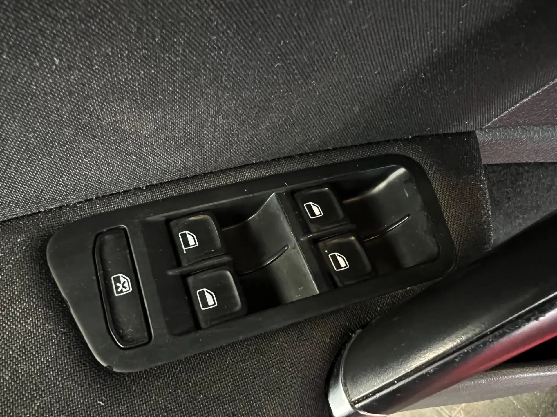 VOLKSWAGEN Golf - Foto