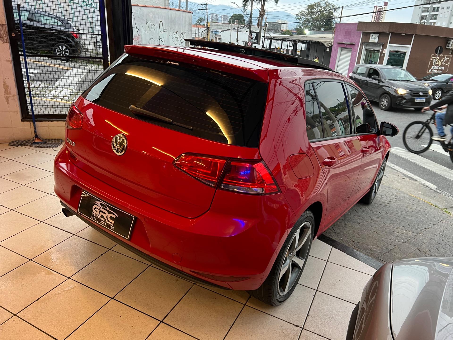 VOLKSWAGEN Golf - Foto