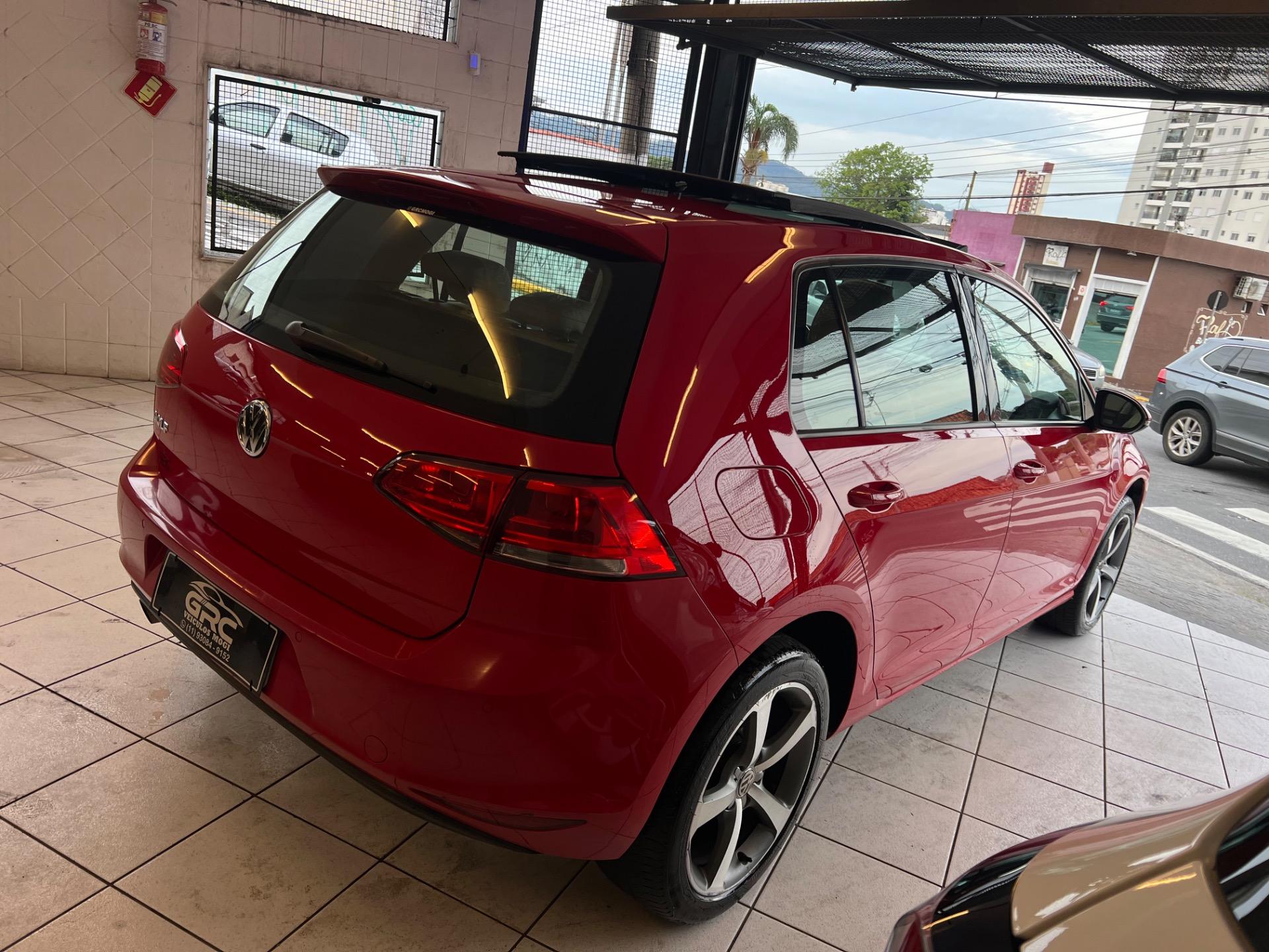 VOLKSWAGEN Golf - Foto