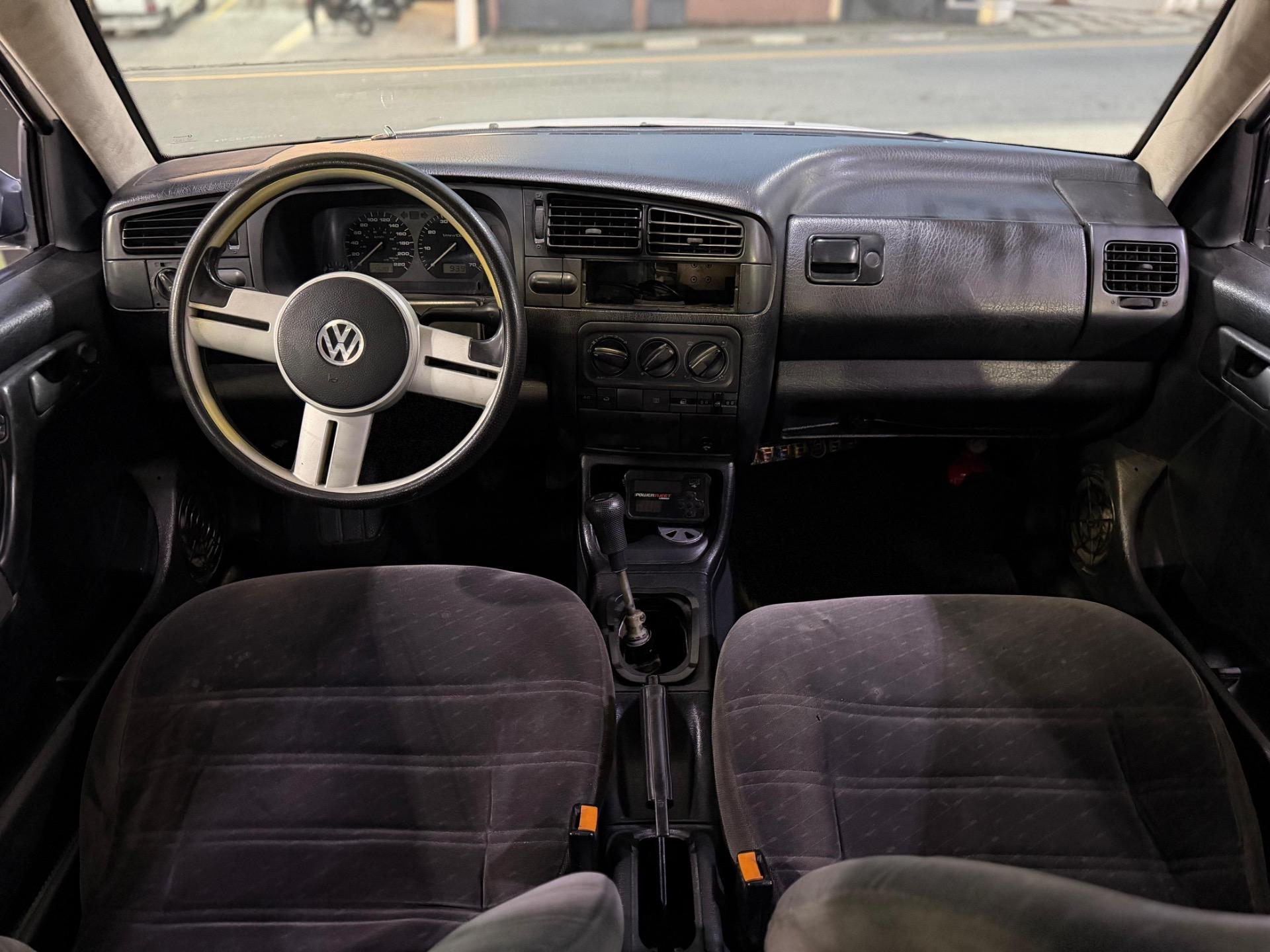 VOLKSWAGEN Golf - Foto