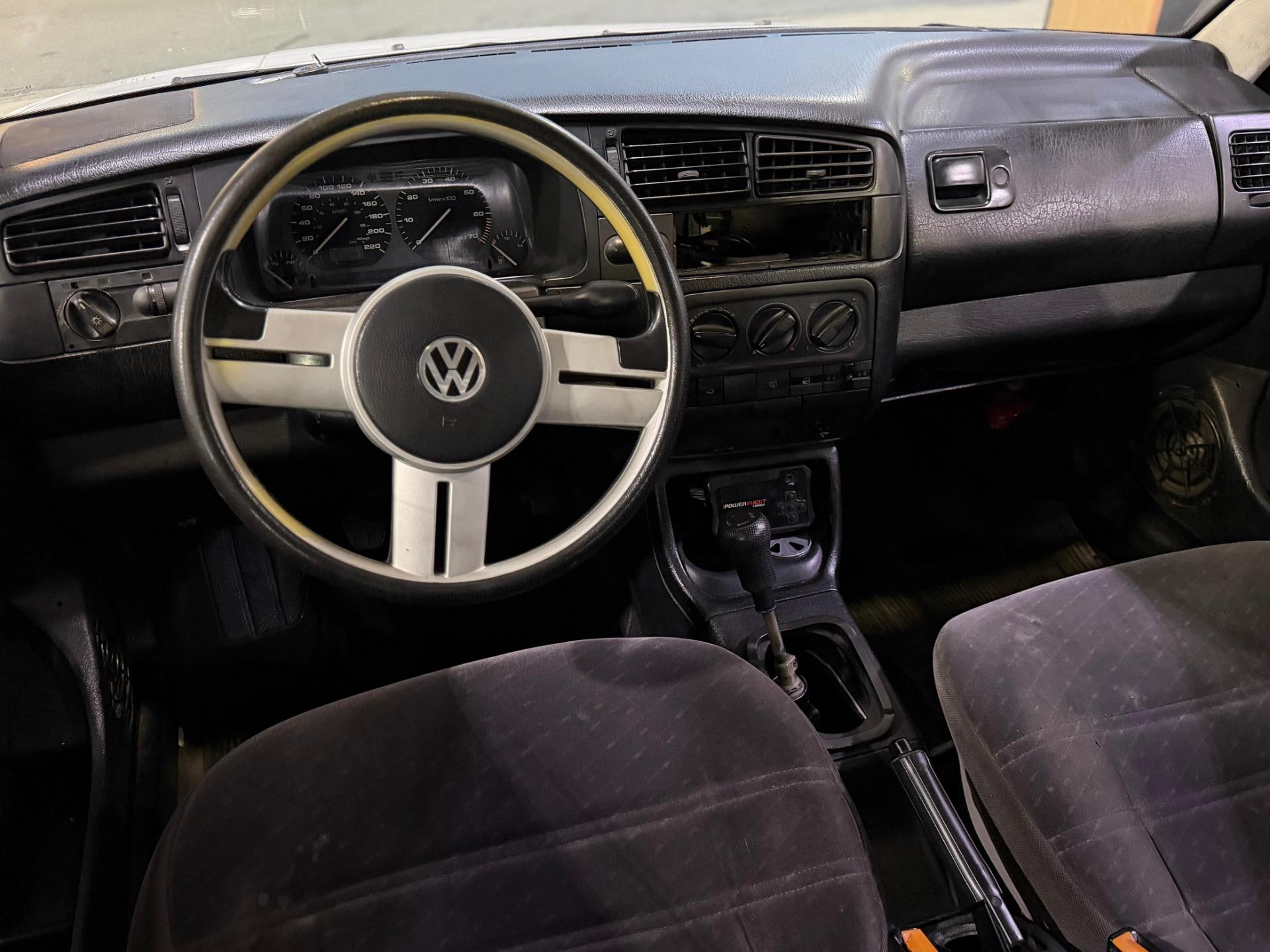 VOLKSWAGEN Golf - Foto