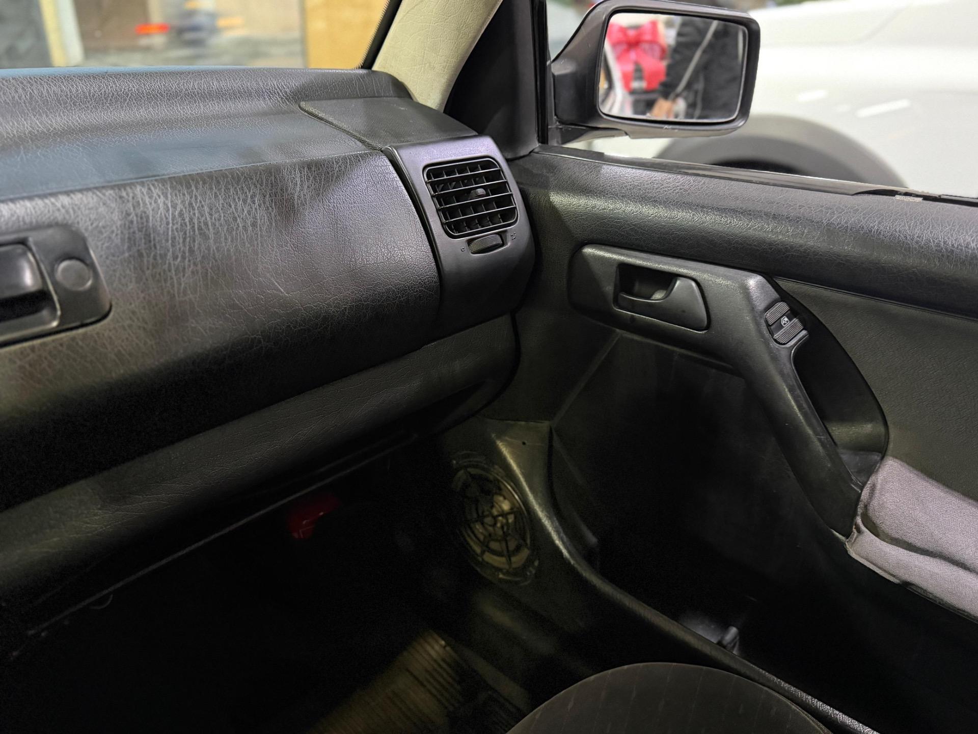 VOLKSWAGEN Golf - Foto