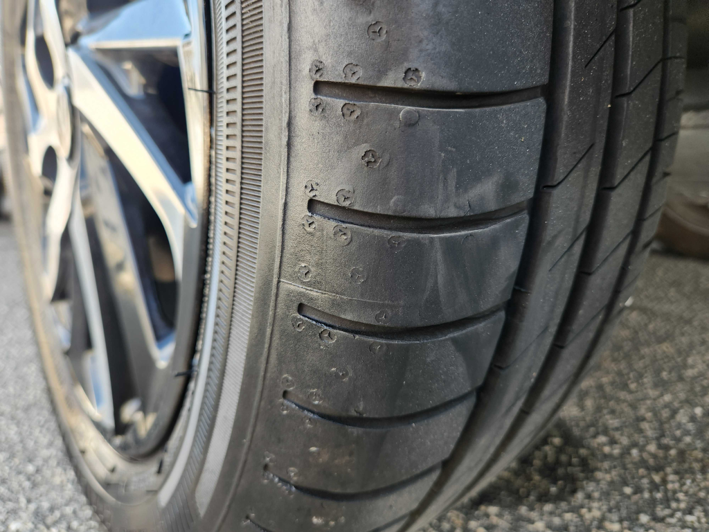 VOLKSWAGEN Golf - Foto