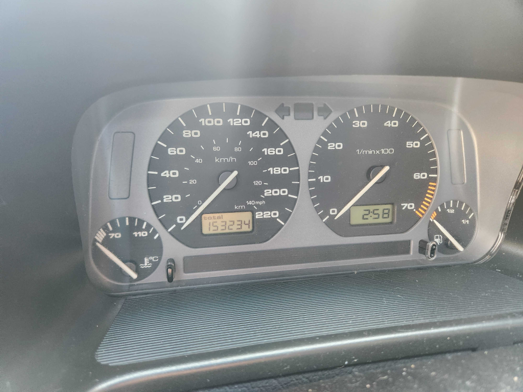 VOLKSWAGEN Golf - Foto