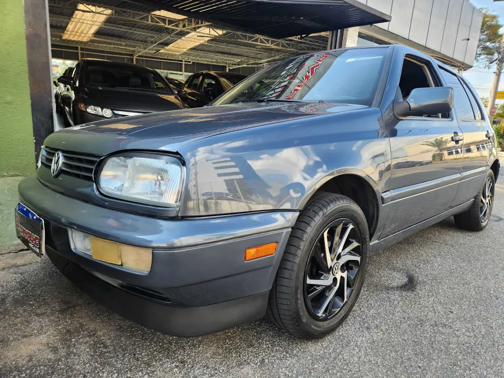 VOLKSWAGEN Golf - Foto