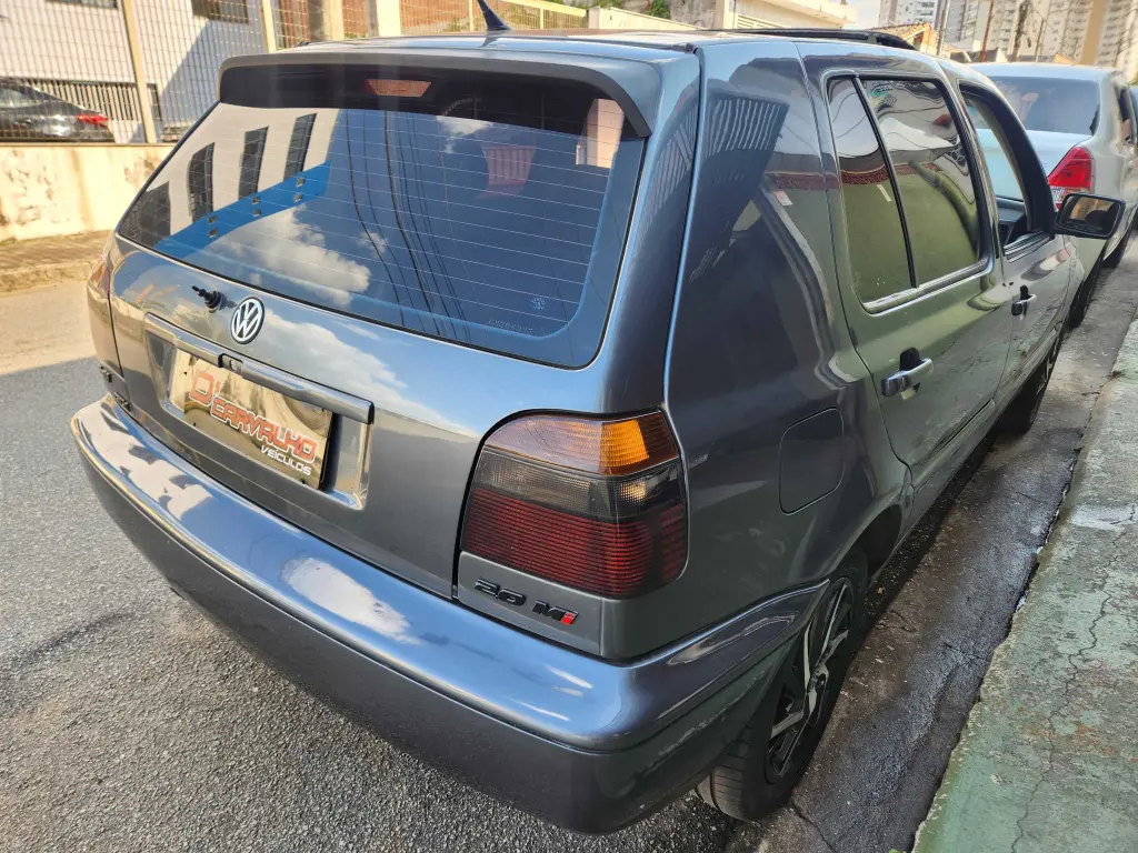 VOLKSWAGEN Golf - Foto