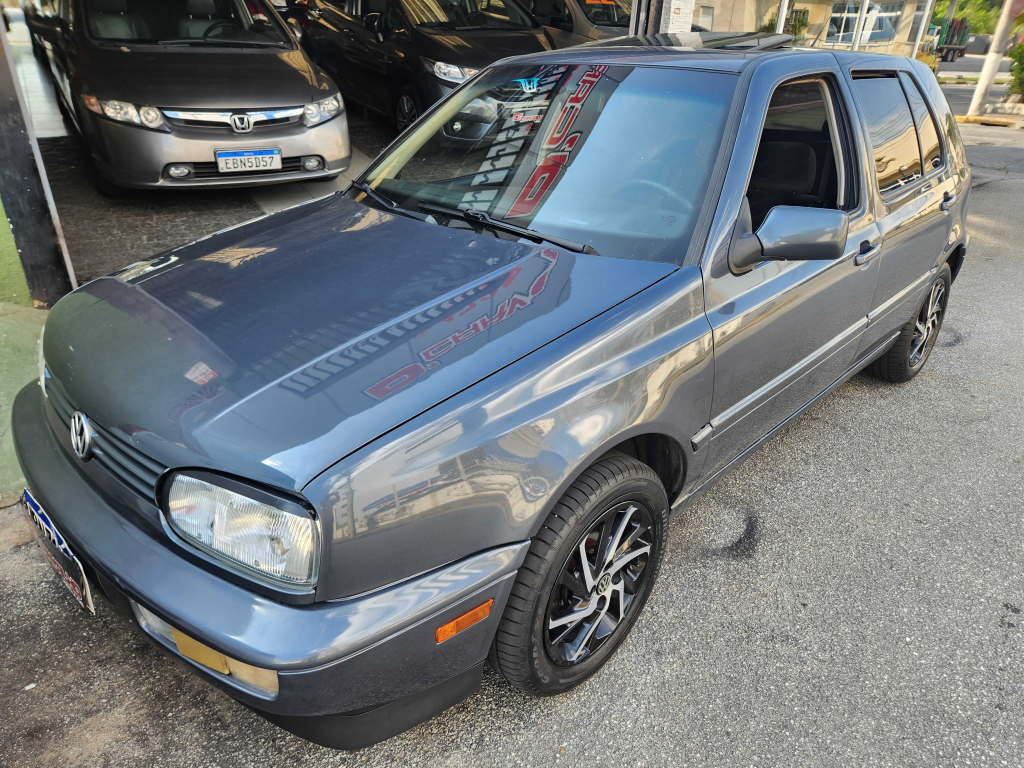 VOLKSWAGEN Golf - Foto