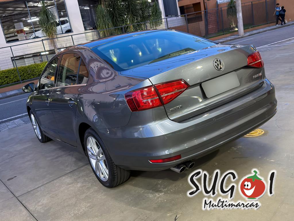 VOLKSWAGEN Jetta - Foto