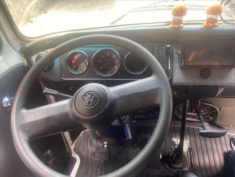 VOLKSWAGEN Kombi - Foto