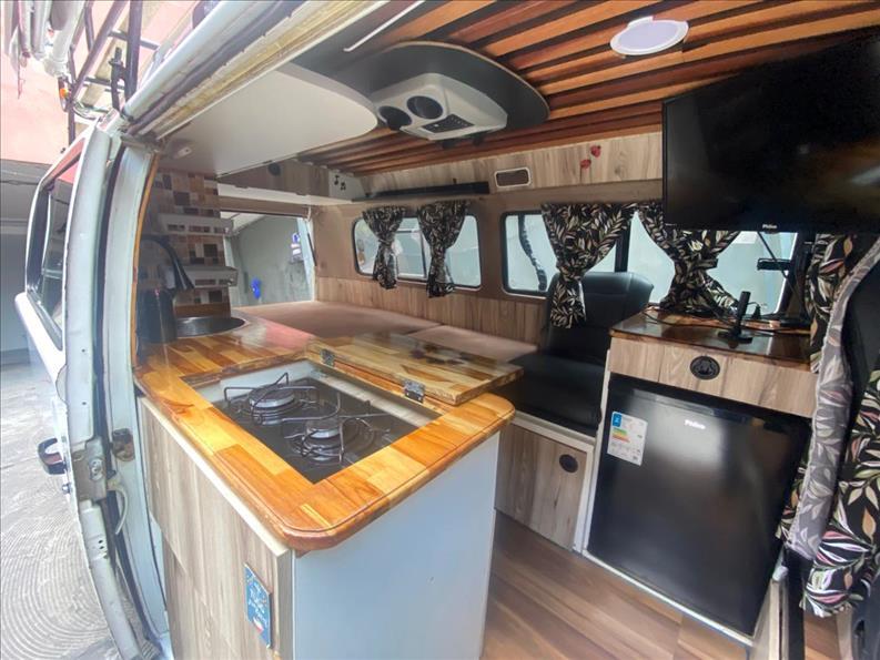 VOLKSWAGEN Kombi - Foto