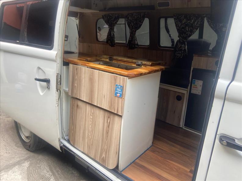 VOLKSWAGEN Kombi - Foto