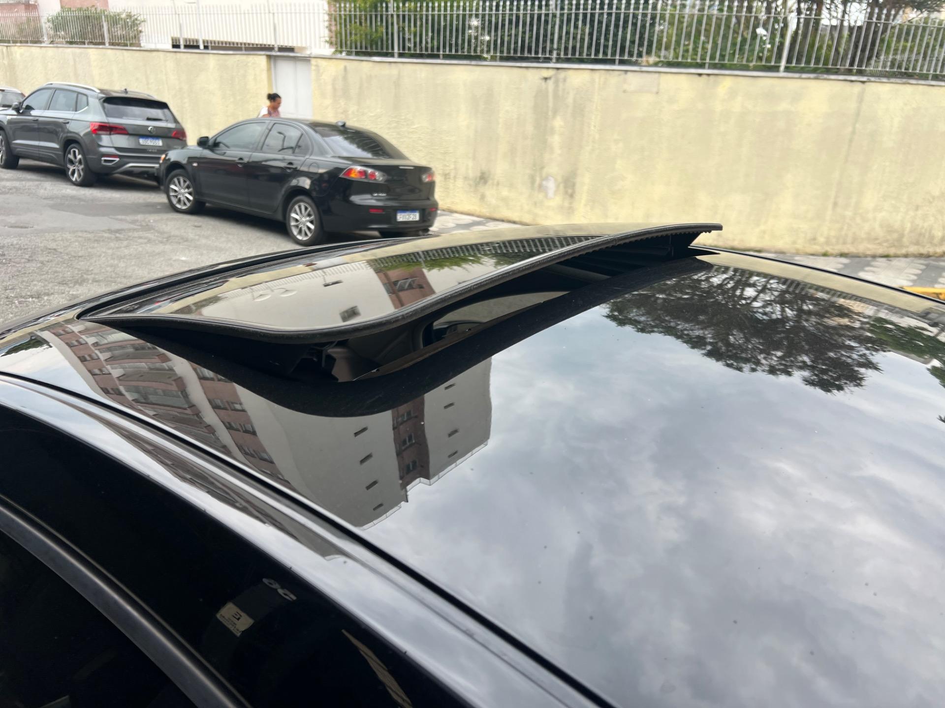 VOLKSWAGEN New Beetle - Foto