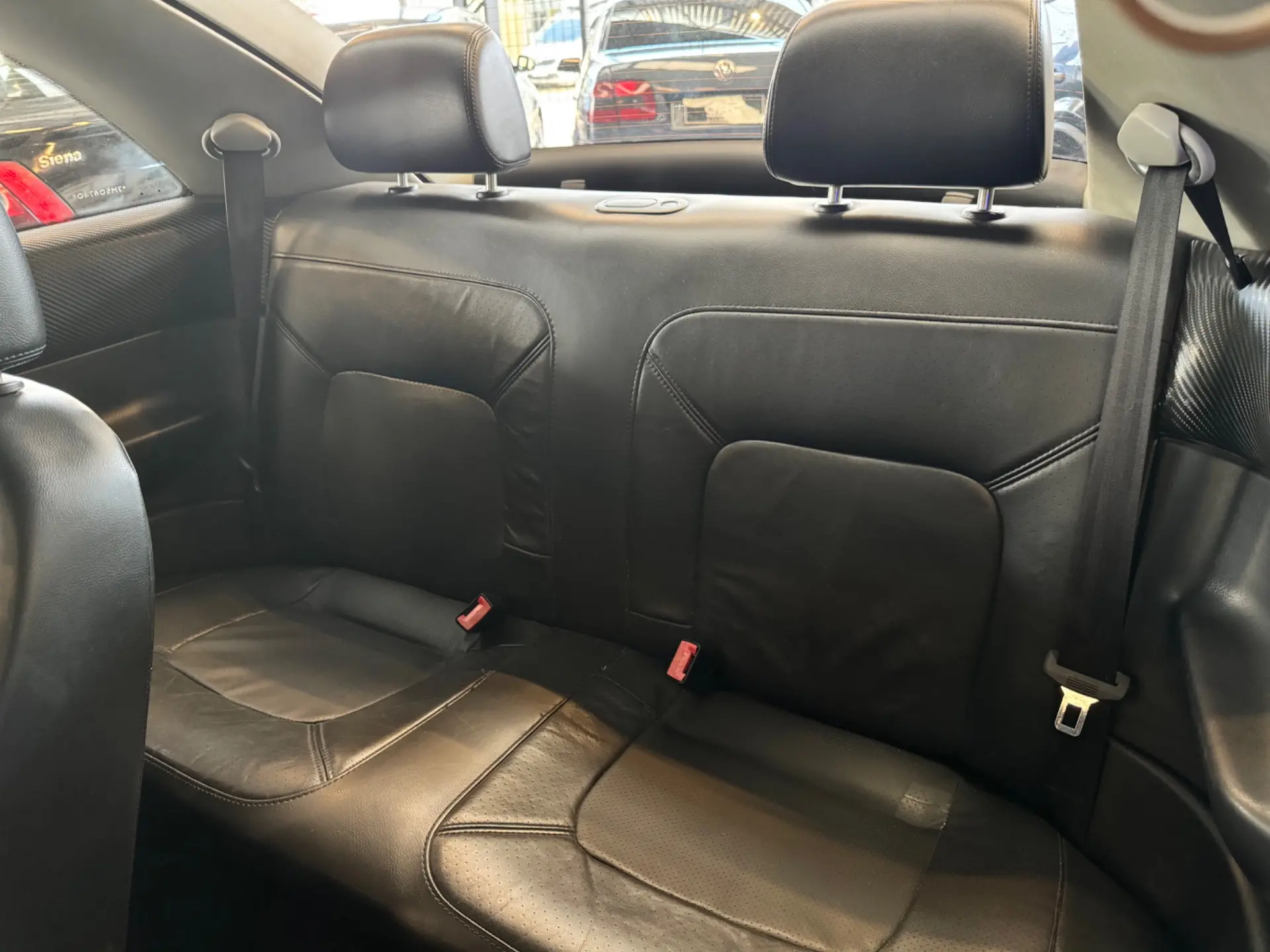 VOLKSWAGEN New Beetle - Foto