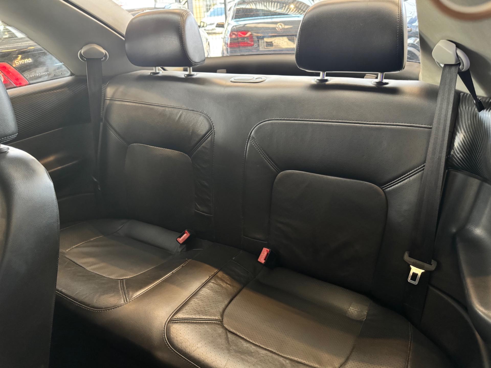 VOLKSWAGEN New Beetle - Foto