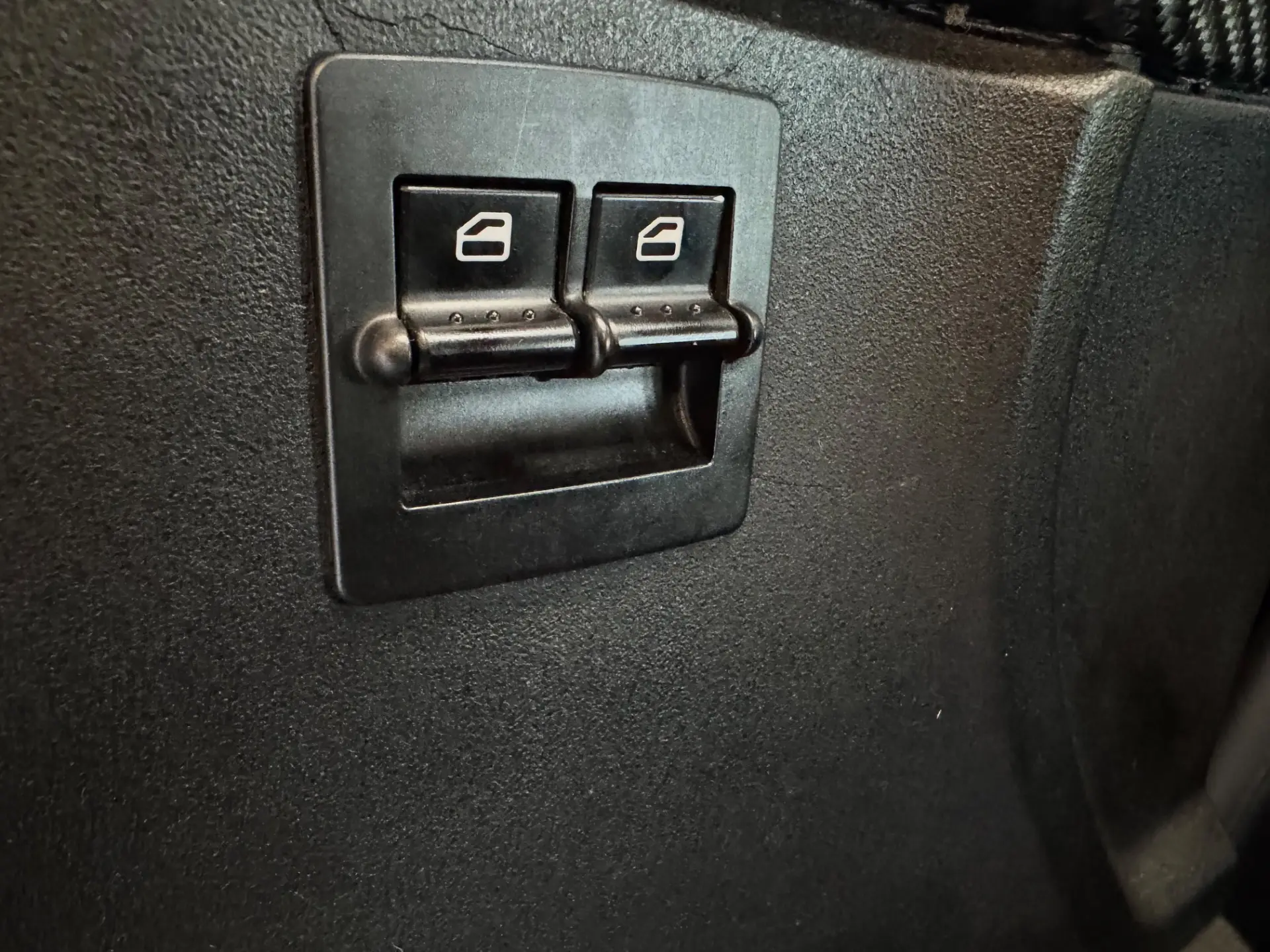 VOLKSWAGEN New Beetle - Foto