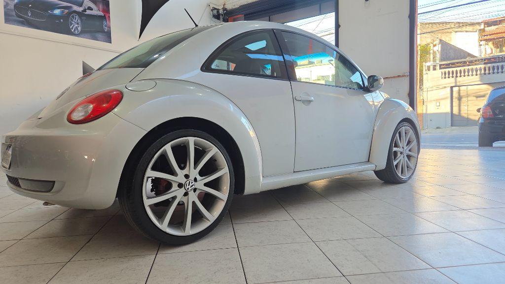VOLKSWAGEN New Beetle - Foto