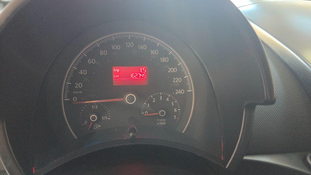 VOLKSWAGEN New Beetle - Foto