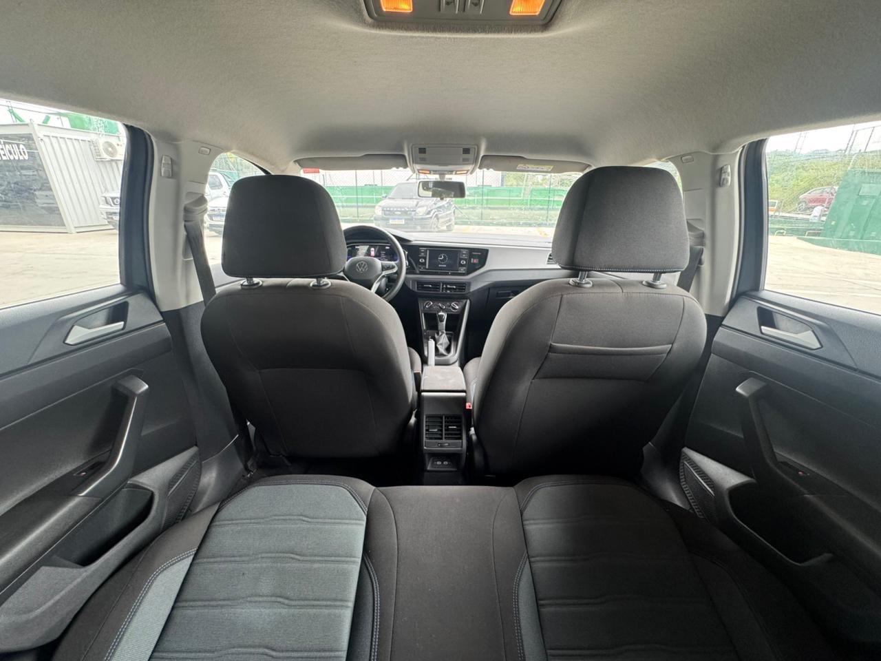 VOLKSWAGEN Nivus - Foto