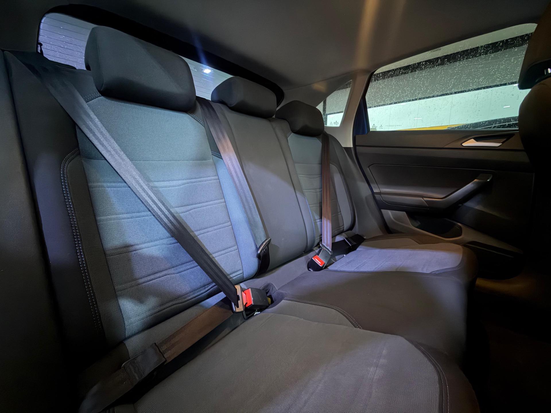 VOLKSWAGEN Nivus - Foto