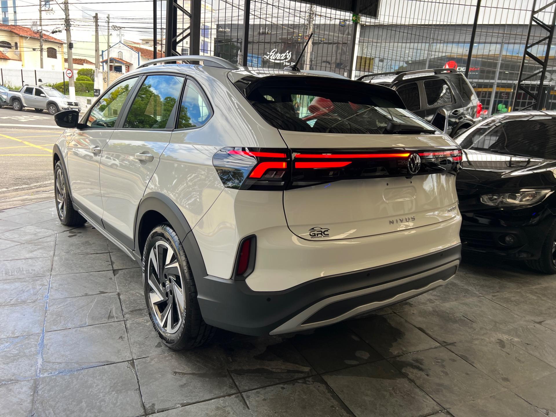 VOLKSWAGEN Nivus - Foto