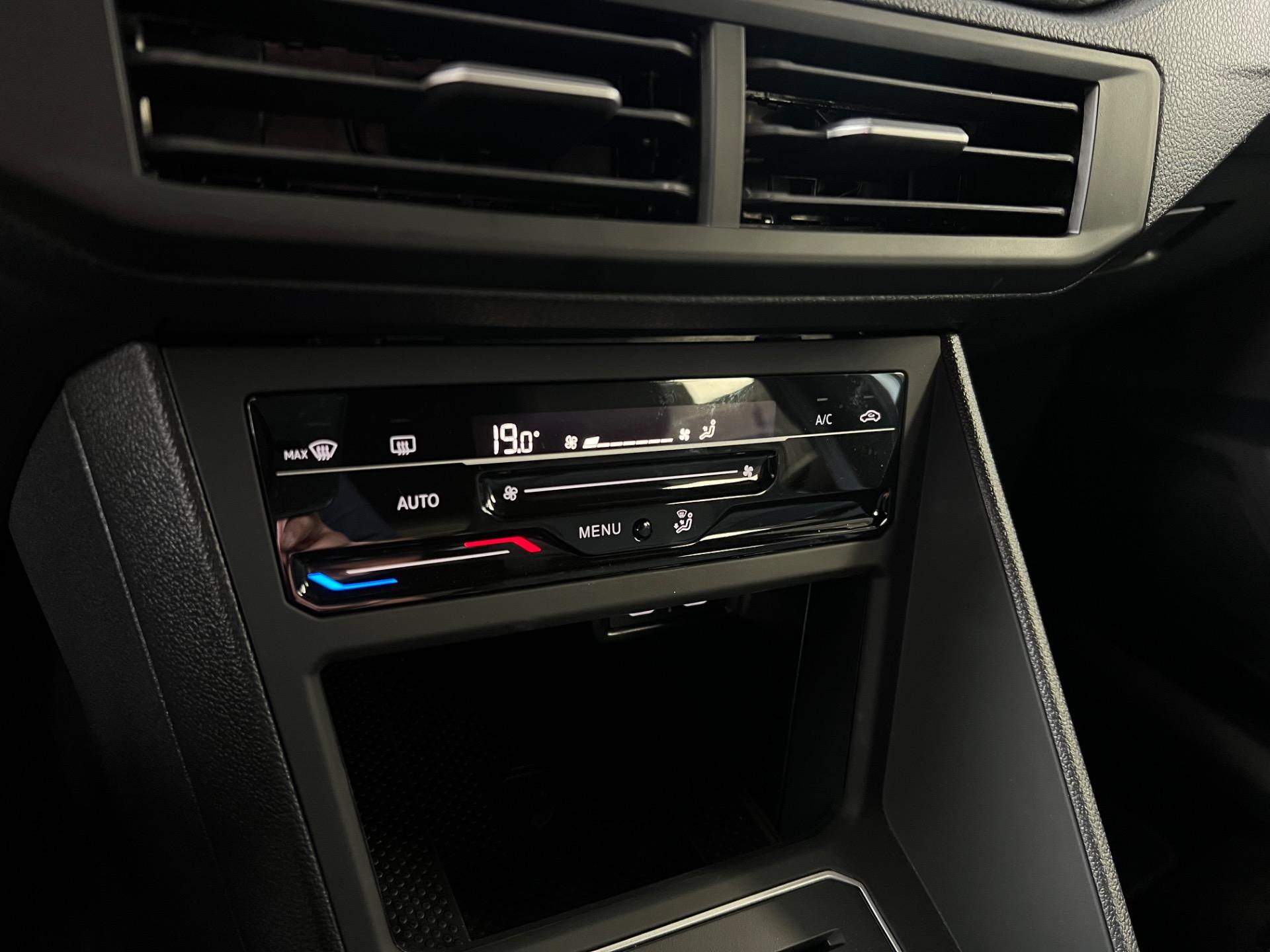 VOLKSWAGEN Nivus - Foto