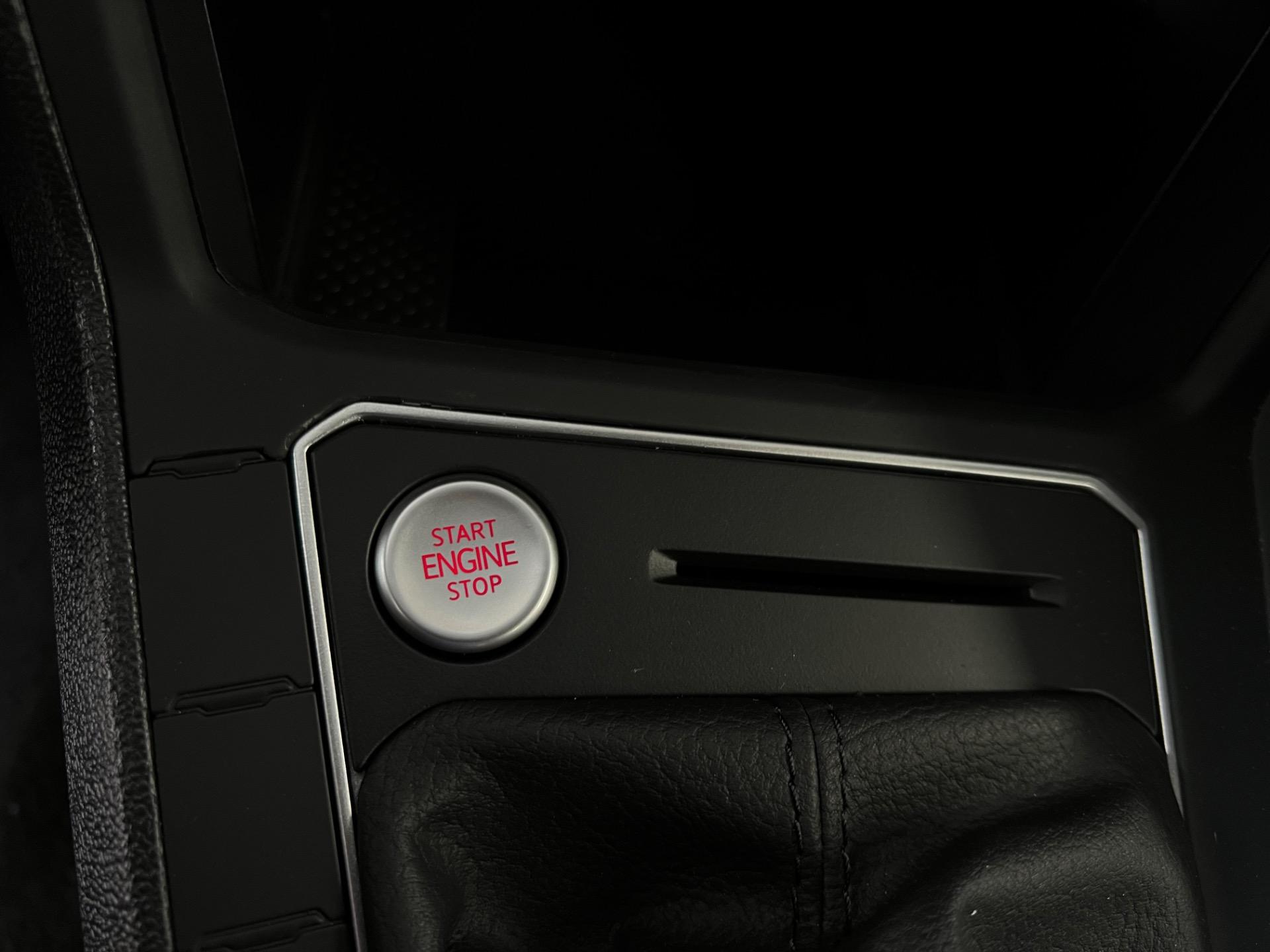 VOLKSWAGEN Nivus - Foto