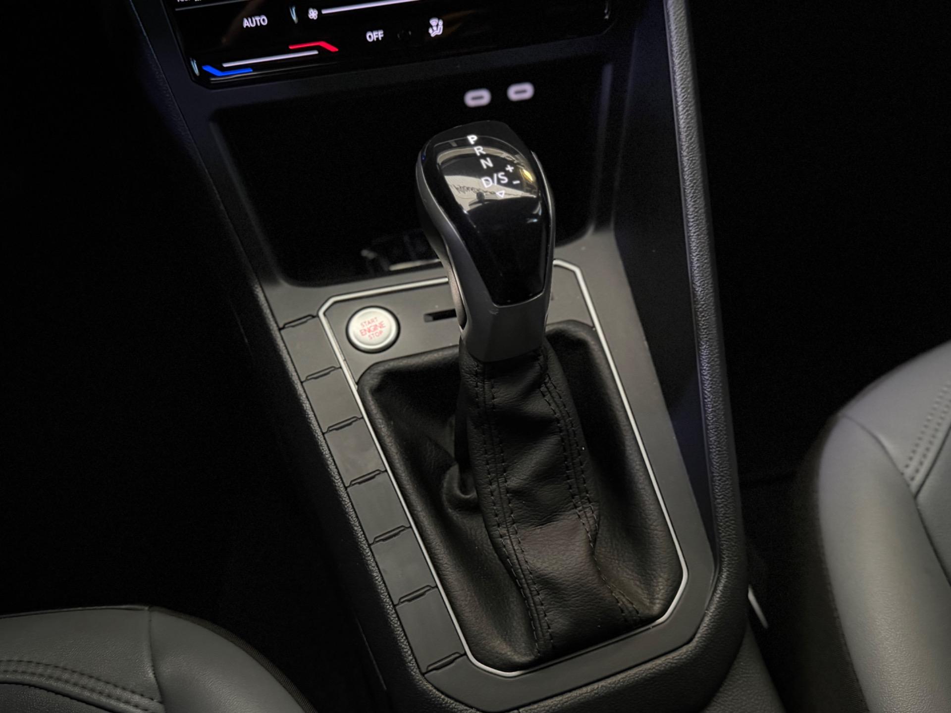 VOLKSWAGEN Nivus - Foto