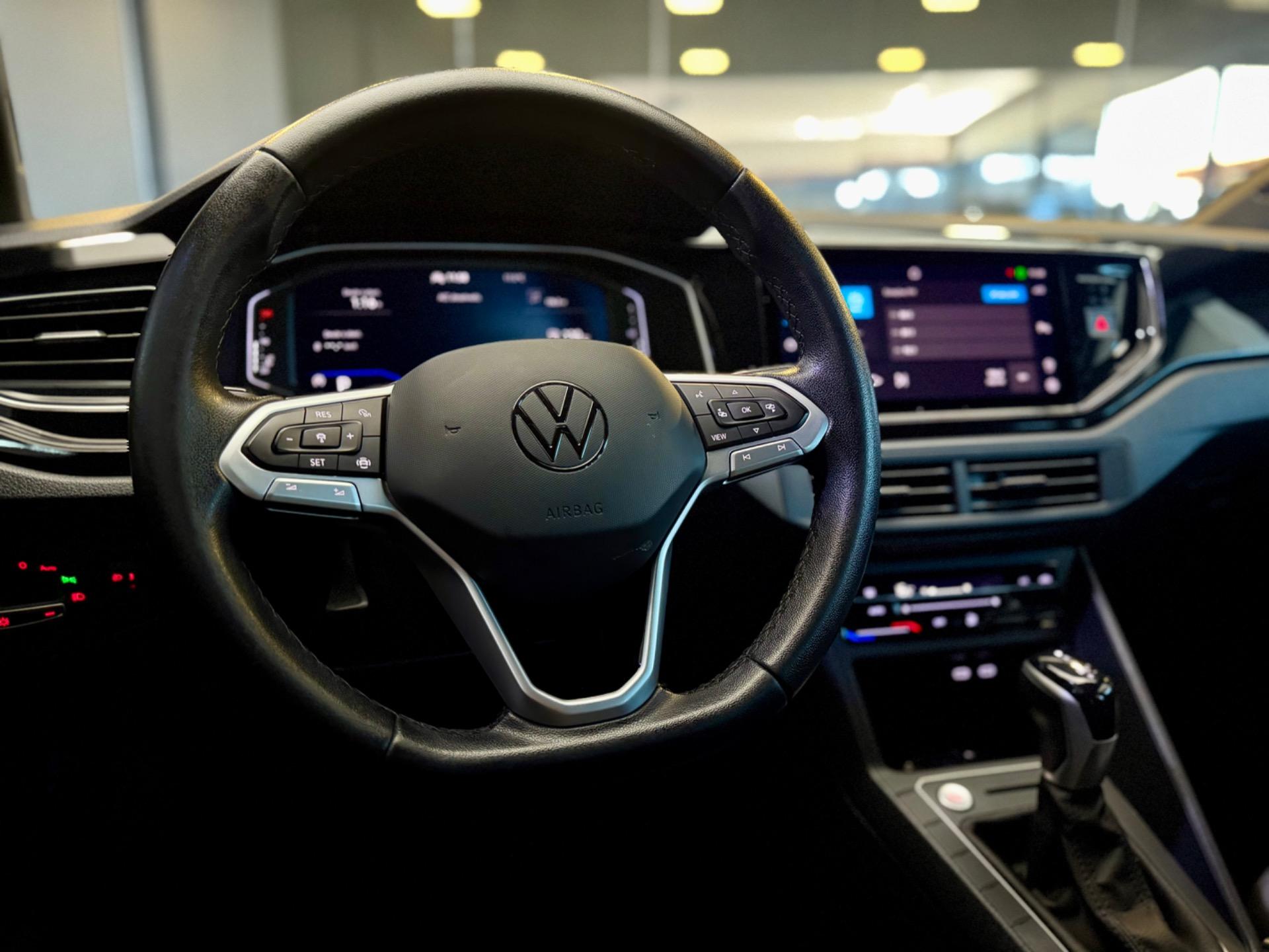 VOLKSWAGEN Nivus - Foto