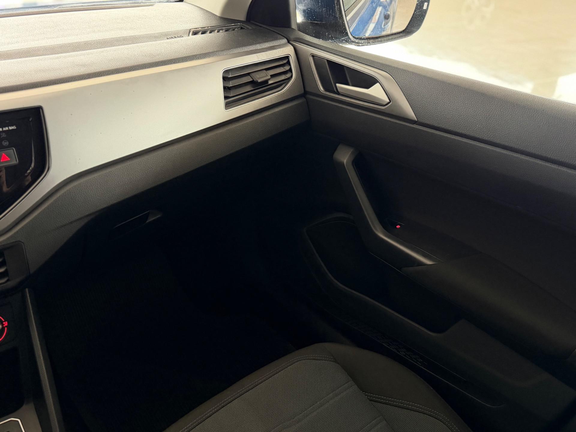 VOLKSWAGEN Nivus - Foto