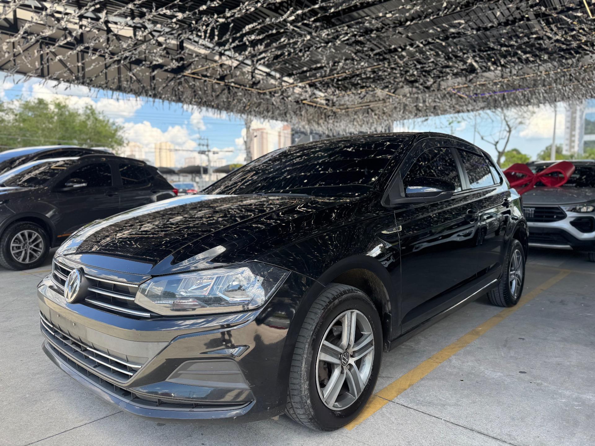 VOLKSWAGEN Polo Hatch - Foto