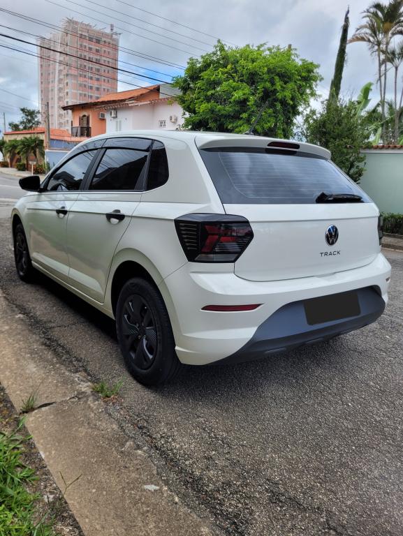 VOLKSWAGEN Polo Hatch - Foto