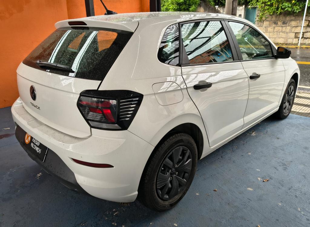 VOLKSWAGEN Polo Hatch - Foto