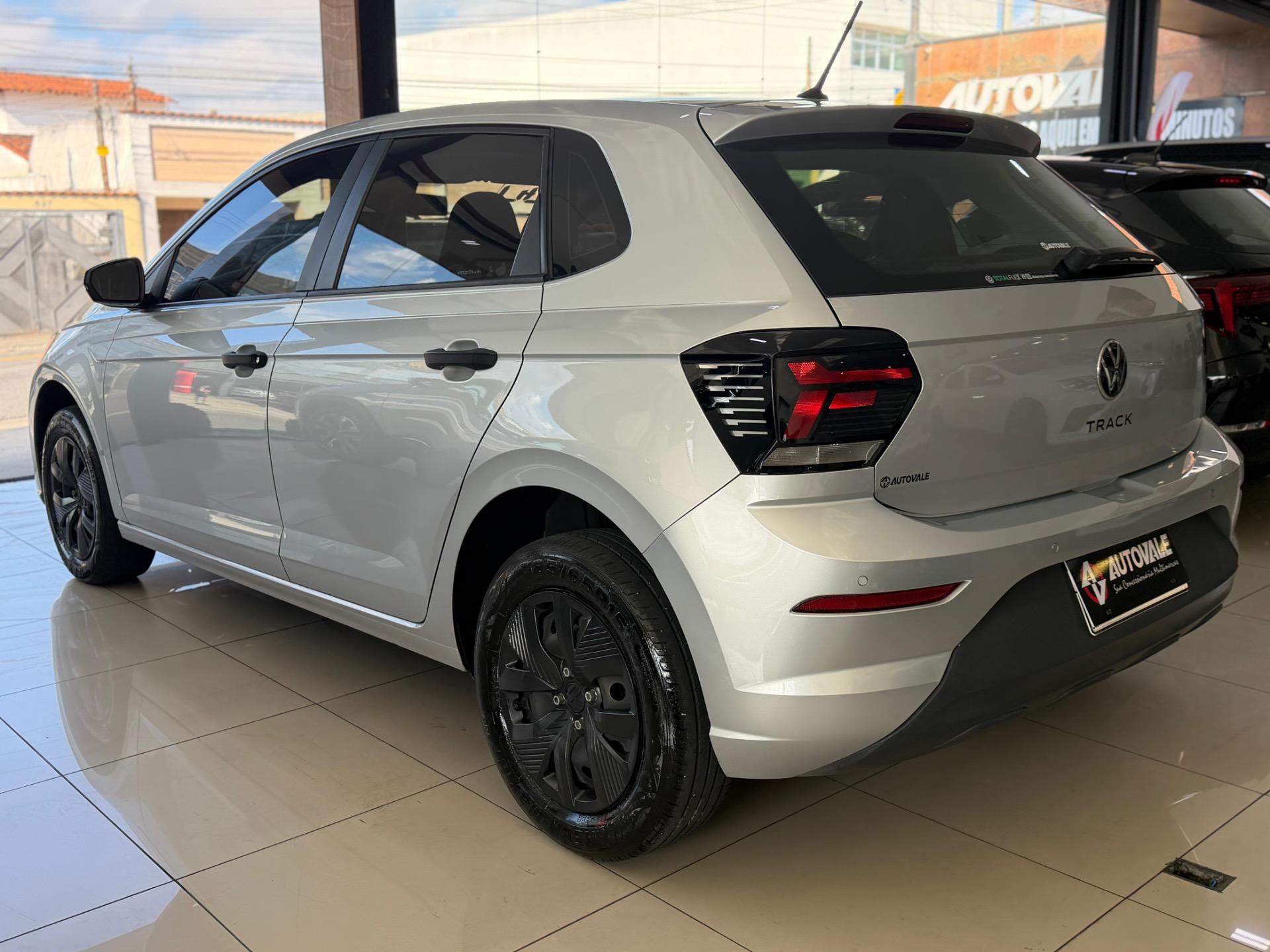 VOLKSWAGEN Polo Hatch - Foto