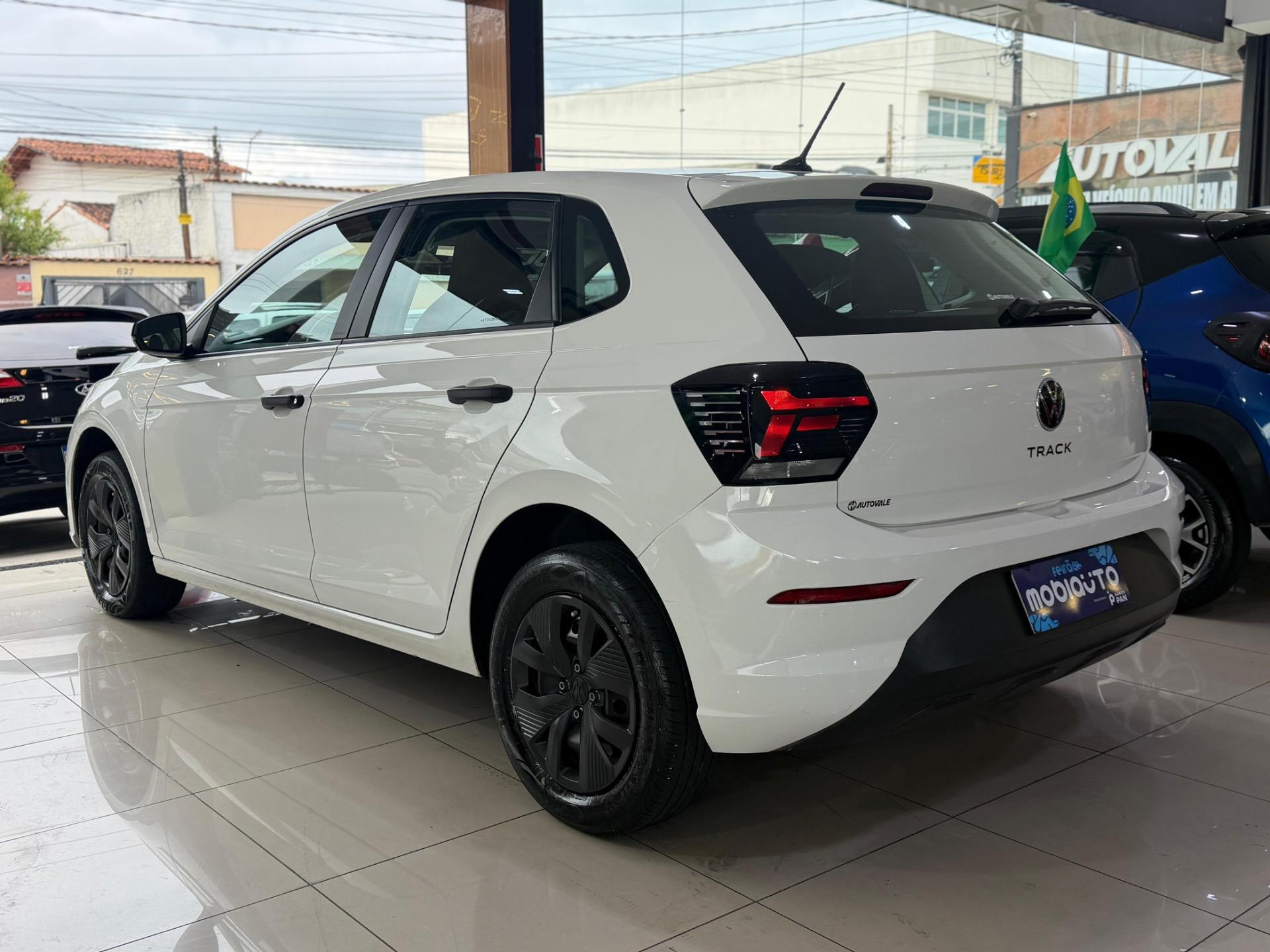 VOLKSWAGEN Polo Hatch - Foto