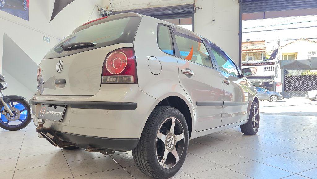 VOLKSWAGEN Polo Hatch - Foto
