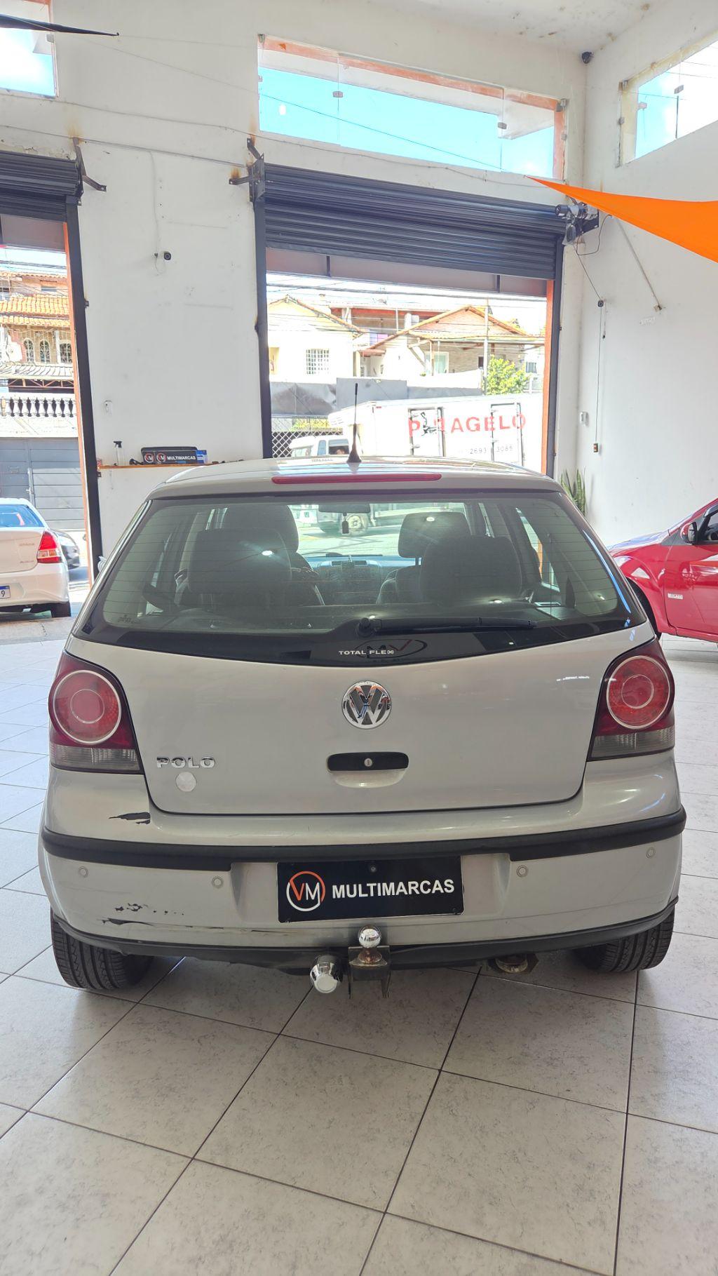 VOLKSWAGEN Polo Hatch - Foto